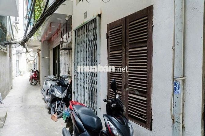 Cho thuê nhà Bạch Mai - Phố Huế -35m2 - 4 tầng - 9tr