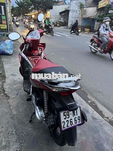 Honda Air Blade Đỏ bạc