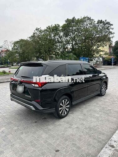 Toyota Veloz Cross 2023  số tự động 7 chỗ