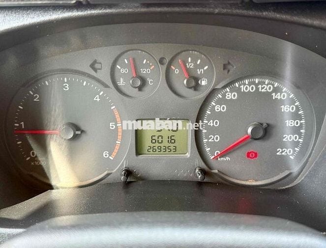 🆘🆘🆘TRANSIT Luxury 2016 Bản FuLL Xe Đẹp ZIN 99%