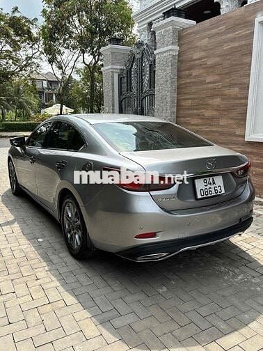 Mazda 6 2016 2.0 AT - 65000 km