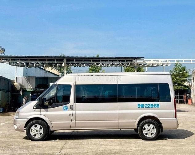🆘🆘🆘TRANSIT Luxury 2016 Bản FuLL Xe Đẹp ZIN 99%