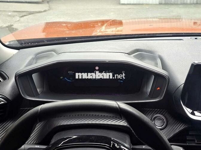 Peugeot 2008 2021 GT Line 1.2L Turbo, màu cam