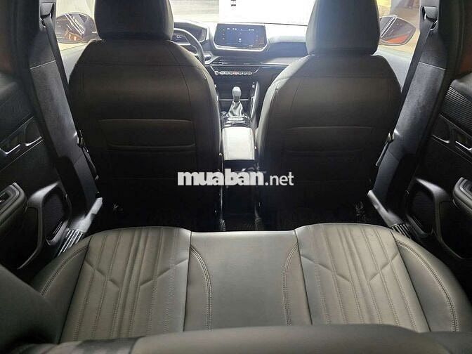 Peugeot 2008 2021 GT Line 1.2L Turbo, màu cam