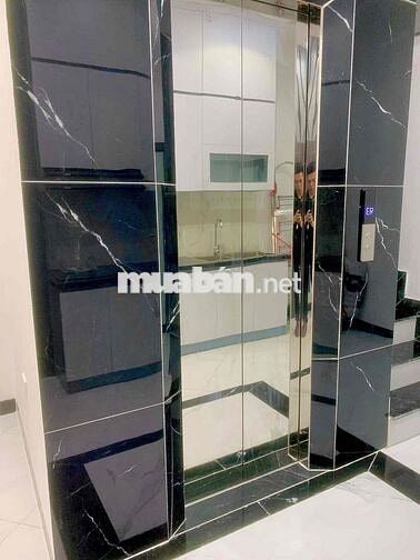 Lô góc Khương Đình, 6 tầng, thang máy, ngõ rộng, 60m ra phố. Chỉ 8,9ty