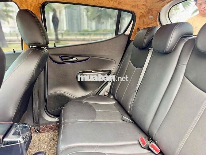 VinFast Fadil Plus 2022 - Trắng - Lên Nhiều Option