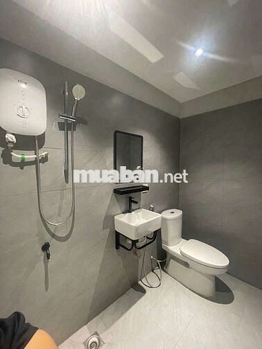 STUDIO FULL NỘI THẤT - CỬA SỔ TRỜI - THANG MÁY - GIÁ HỜI - GẦN ETOWN