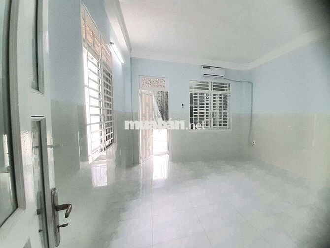 Cho thuê phòng trọ máy lạnh 36m2 tại 26 /3 Hoàng Tăng Bí, Trung Mỹ Tây