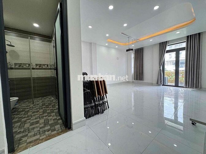 Cho thuê măth bằng văn phòng,spa,áo cưới..ngay vòng xoay Hiệp Thành 3