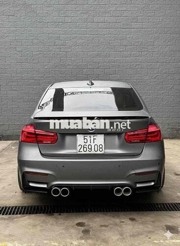 BMW 3 Series 2015 320i - 65000 km