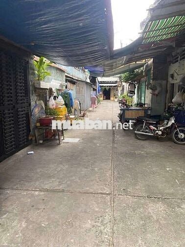 Nhà cho thuê nguyên căn cách mặt tiền 50m