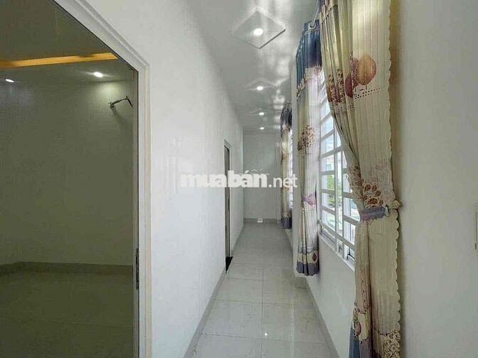 Cho thuê nhà Phú Hoà hẻm đường Lê Hồng Phong