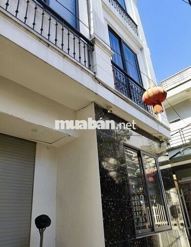 SIÊU PHẨM PHỐ LỤA TT HÀ ĐÔNG LÔ GÓC  RẤT GẦN Ô TÔ, GIÁ CỰC TỐT