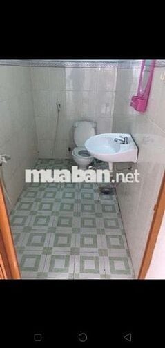 Cho thuê dt-4x20-1lầu dứoi-2p kín trên suốt điện nước sạch hẽm-4m ấp5