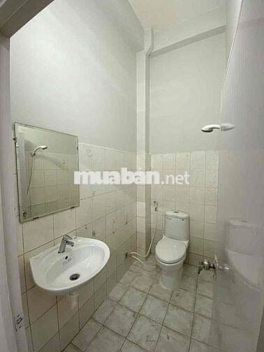 Nhà Hẻm 9m Thông Lê Văn Quới.DT:4 x 20m Trệt Lầu 3PN 2WC