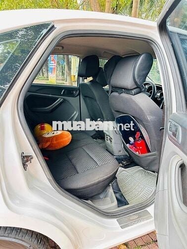 Lên đời em bán Ford Focus 2012 - 150000 km