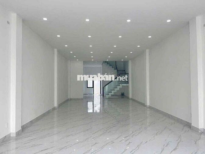 Mặt tiền kinh doanh Cách mạng Tháng 8 6x30m 1 trệt 2 Lầu