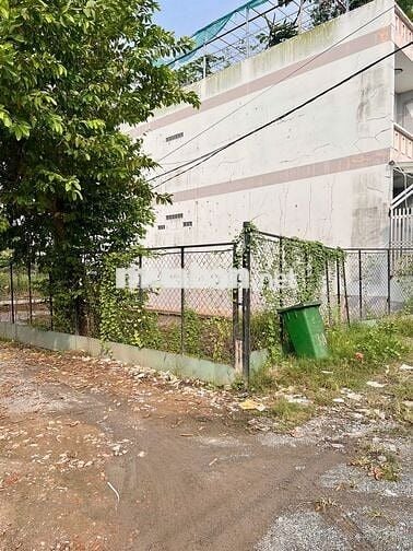 BÁN ĐẤCHỢ BÌNH CHÁNH-SỔ RIÊNG-HOÀN CÔNG-XÂY DỰNG TỰ DO-GIÁ 980TR CÓ TL