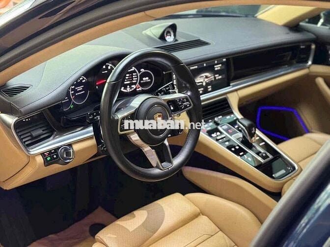 Porsche Panamera 2018 Xanh - Kem - 68000 km