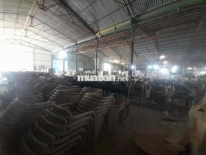 Cho thuê kho xưởng gần ngã tư Bình Thung - Bình An