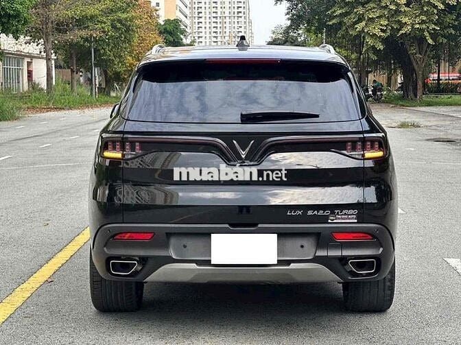 VinFast Lux SA2.0 2021 Plus 2.0 AT - 50000 km
