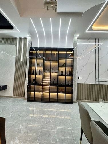 CHỦ GIẢM 200 TRIỆU BÁN GẤP NHÀ 1T/1L MỚI 100% ĐƯỜNG HUỲNH VĂN LUỸ 