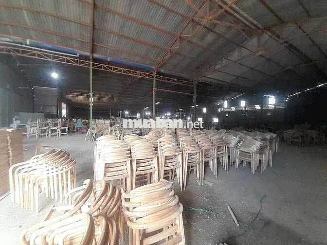 Cho thuê kho xưởng gần ngã tư Bình Thung - Bình An