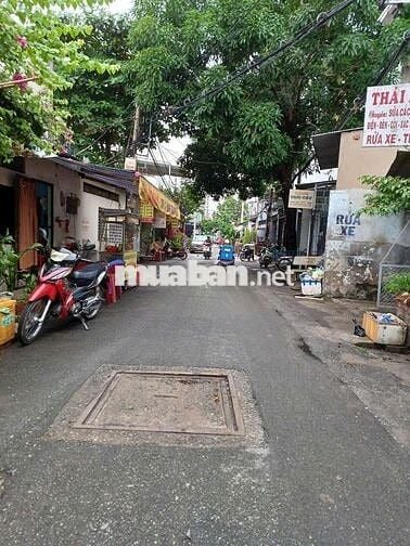 Nhà 4x22 gần chợ và Nhà thờ Lạc Quang, 1/ Trường Chinh