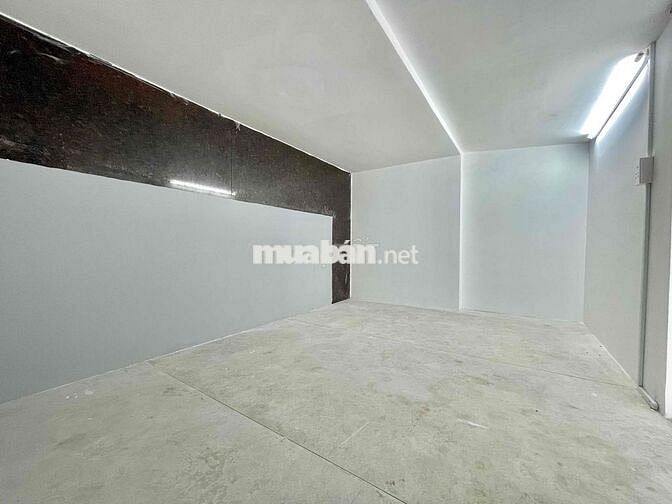 MẶT BẰNG CHO THUÊ_PHÙ HỢP CHO LÀM ĐẸP, BÁN HÀNG_GẦN TRƯỜNG, CHỢ