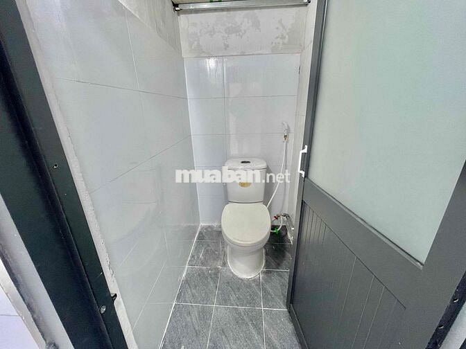 MẶT BẰNG CHO THUÊ_PHÙ HỢP CHO LÀM ĐẸP, BÁN HÀNG_GẦN TRƯỜNG, CHỢ