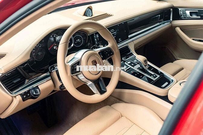 Porsche Panamera Model 2018 . Đỏ - Kem . Full BD