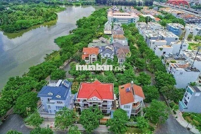 Bán gấp lô đất góc 2 mặt tiền View sông thoáng máy kdc sadeco Q7