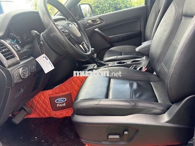 Ford Everest 2021  - 28100 km