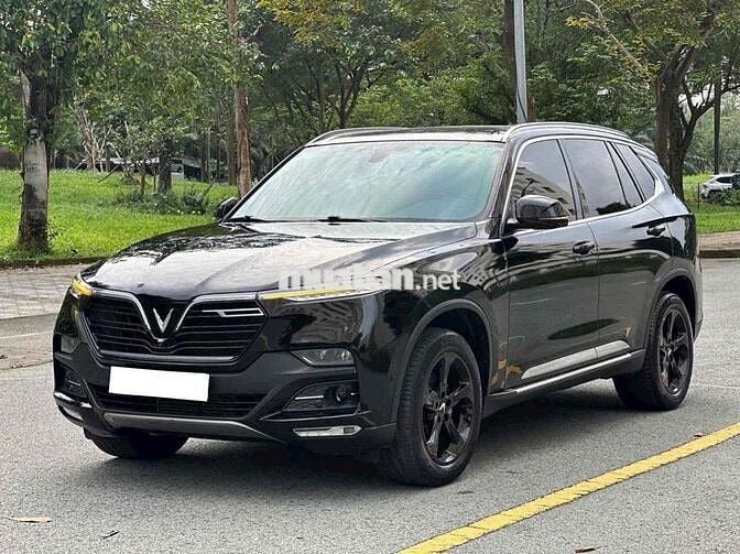 VinFast Lux SA2.0 2021 Plus 2.0 AT - 50000 km