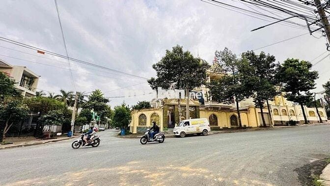 Đất mặt tiền Huỳnh Thị Tươi, Phường Tân Bình, Tp Dĩ An.