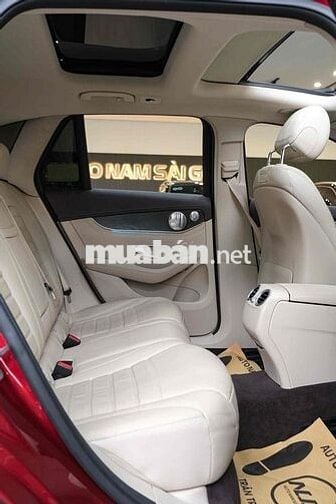 Mercedes GLC 300 4Matic 2019 - 61000 km