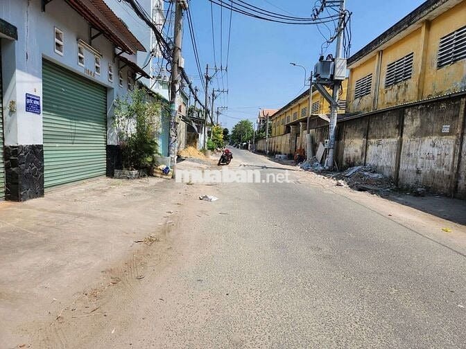 KHO XƯỞNG 200M GIÁ CHỈ 16 TRIÊU