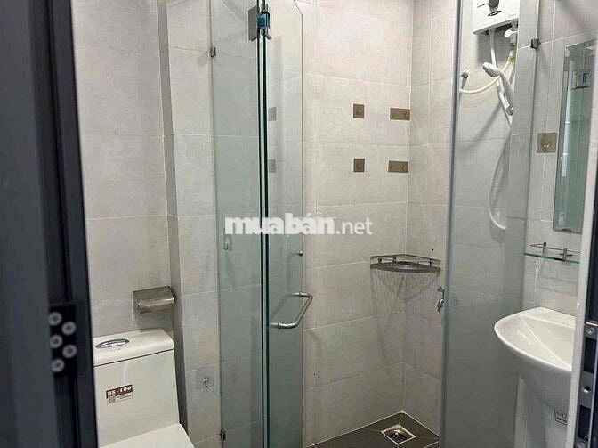 Phòng ban công máy giặt riêng gần Lotte, Rmit, Tdtu cho thuê