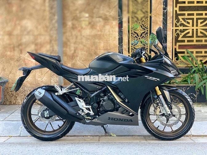HONDA CBR150 ABS FI cuối 2024 vành vàng tem mới
