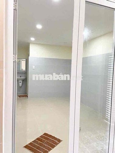 BÁN NHANH 40m, 2 pn, 2wc, hẻm 3 gác