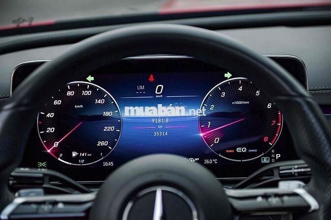 Mercedes C 300 AMG 2021 - 33000 km