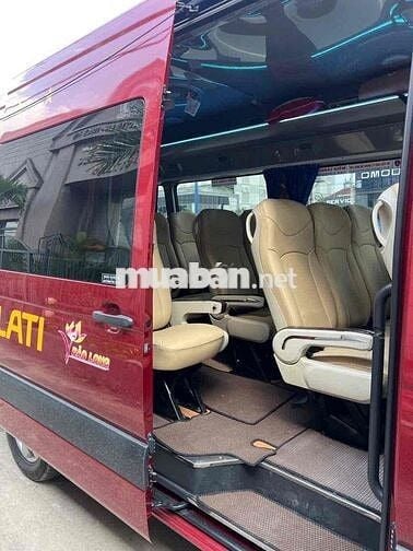 Hyundai Solati 2019 2.5L 16chỗ xe đẹp fuloption