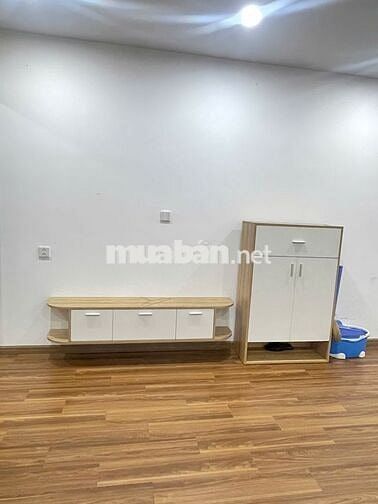 Cho thuê căn hộ 44m2 full nội thất - The East Gate - 5tr5 - ở ngay