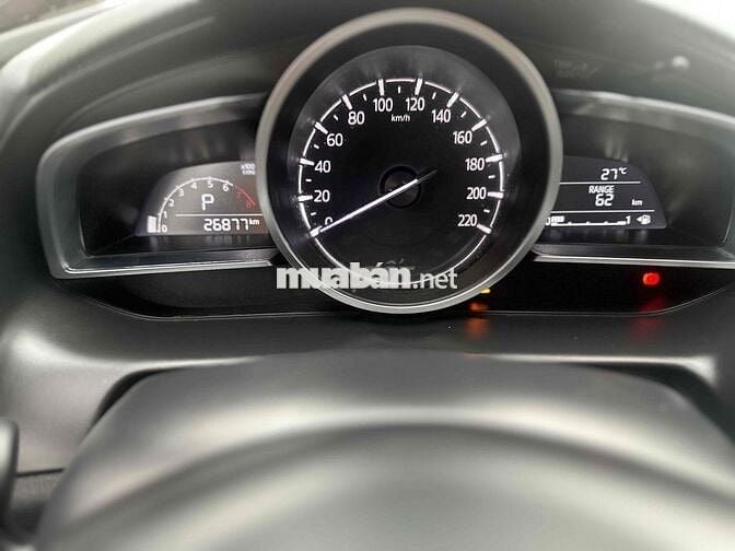 Mazda 2 2021 Sport 1.5 Luxury - 2000 km