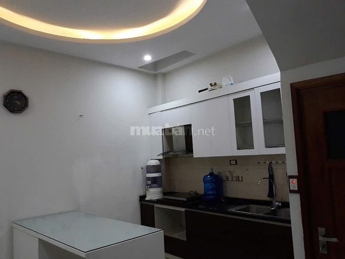 Cho thuê nhà 5 tầng làm văn phòng