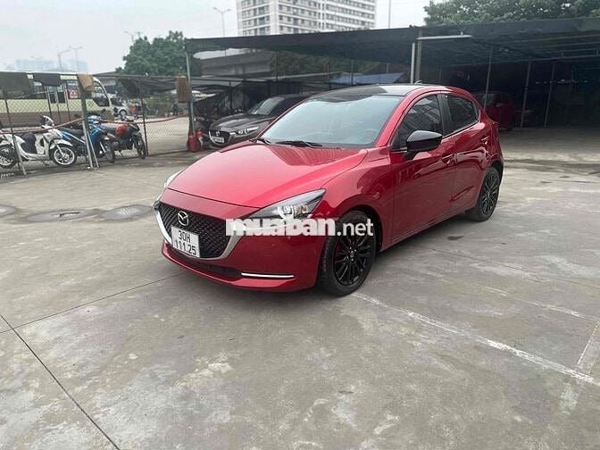 Mazda 2 2021 Sport 1.5 Luxury - 2000 km