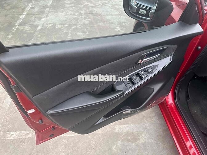 Mazda 2 2021 Sport 1.5 Luxury - 2000 km