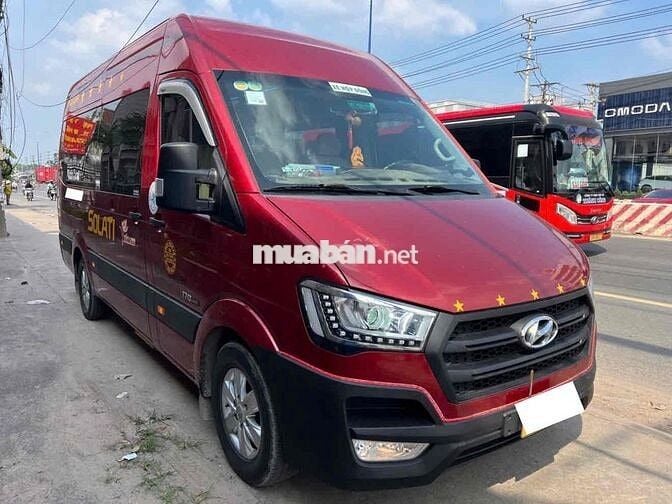 Hyundai Solati 2019 2.5L 16chỗ xe đẹp fuloption
