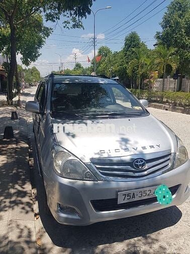 Toyota Innova 2008J Bạc