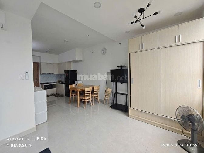 Cho thuê căn hộ SG Intella 2 phòng ngủ gần DH Văn Hiến, Kinh Tế